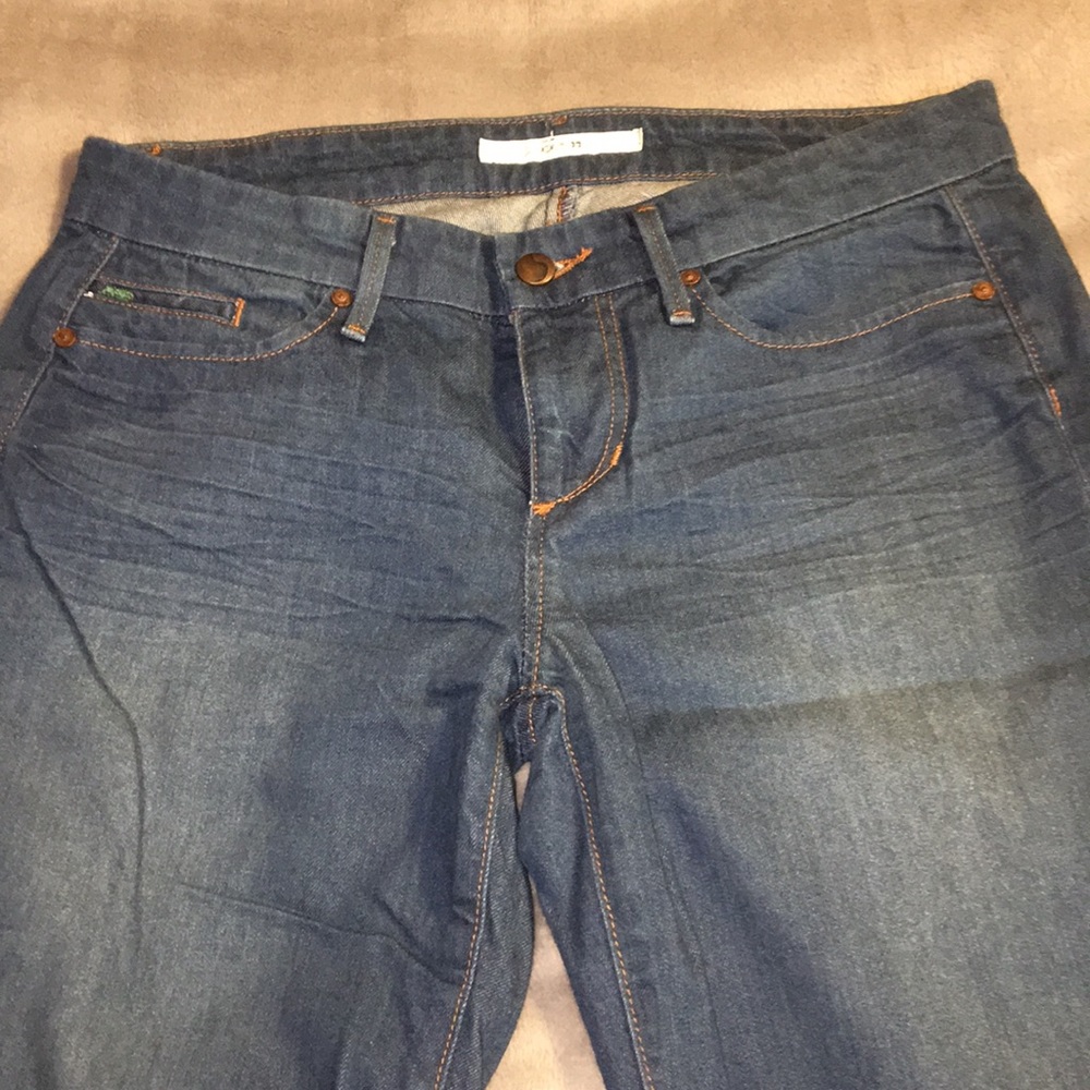 Joe’s barely worn blue flare leg jeans size 28